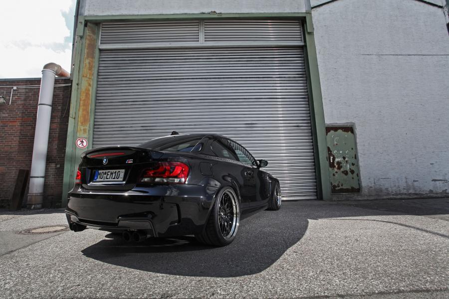  BMW 1M Coupe by OK-Chiptuning 2015 года  (фото 10 из 16)